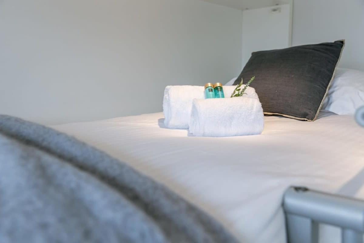 Modern Apartment In Centre Of Knokke Екстер'єр фото